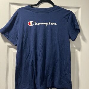 Champion women’s shirt, medium, navy.